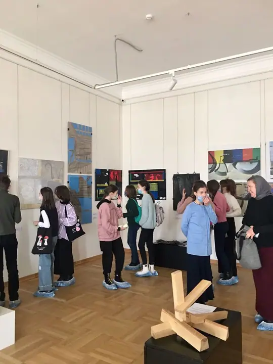 Экскурсия на выставку современного искусства в Калужский Музей Изобразительных Искусств — фото 8