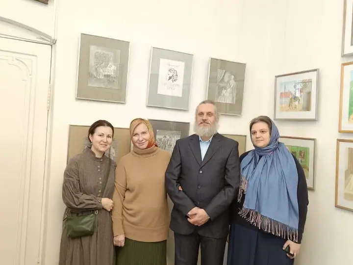 Открытие Третьей отчётной выставки работ выпускников в МКЦ «Дом Цыплаковых» г. Козельск — фото 7