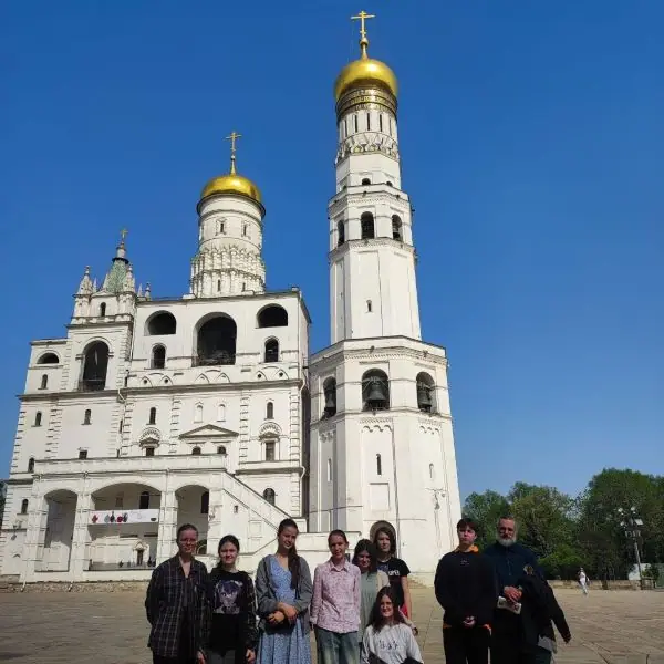 23 апреля учащиеся 2 класса посетили Кремль в Москве, а 4 и 5 классы — Третьяковскую галерею — фото 3