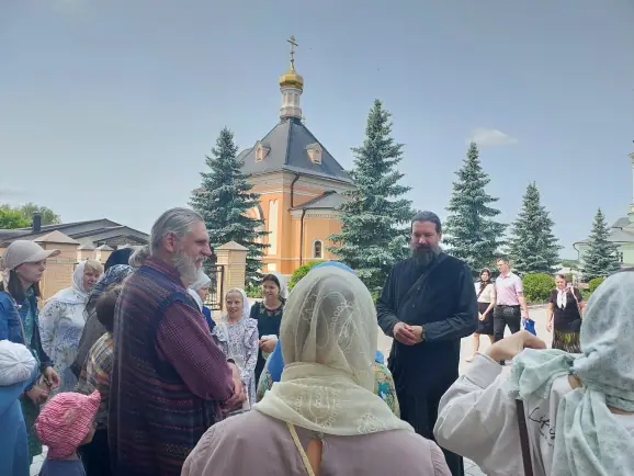 Пленэр в Оптиной пустыни и экскурсия по обители — фото 23