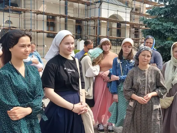 Пленэр в Оптиной пустыни и экскурсия по обители — фото 34
