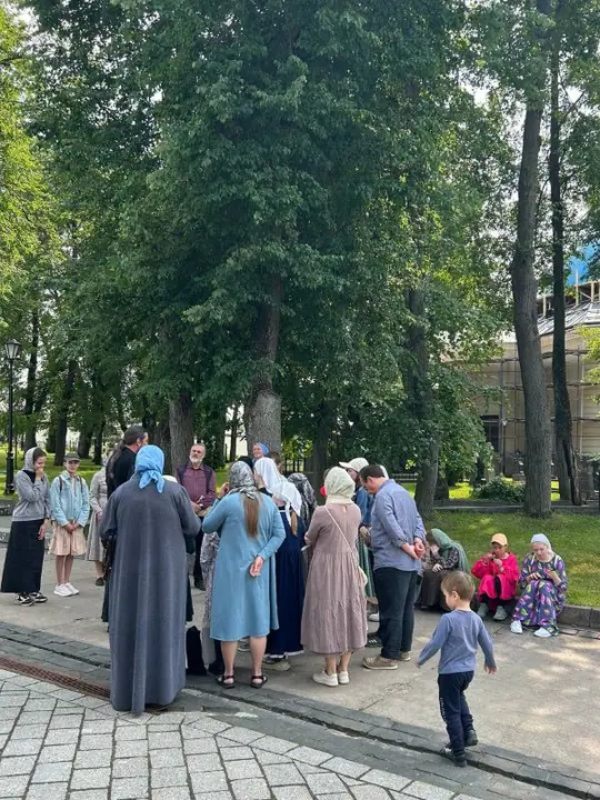 Пленэр в Оптиной пустыни и экскурсия по обители — фото 86