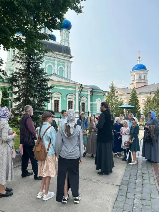 Пленэр в Оптиной пустыни и экскурсия по обители — фото 87