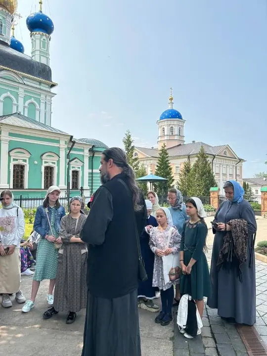 Пленэр в Оптиной пустыни и экскурсия по обители — фото 92